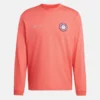 Adidas X Moon Boot rood T-shirt met lange mouwen Adidas X Moon Boot rood T-shirt met lange mouwen