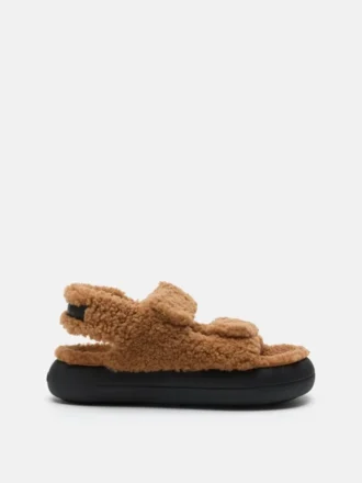 Bruine sandalen van schapenvacht