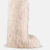 Jacquemus + Moon Boot Icon Yeti hoge witte laarzen van imitatiebont