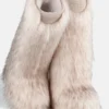 Jacquemus + Moon Boot Icon Yeti hoge witte laarzen van imitatiebont