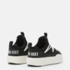 Junior Park Black lage vetersneakers Junior Park Black lage vetersneakers
