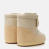 Moon Boot X Vandythepink® Icon Strap beige suède laarzen